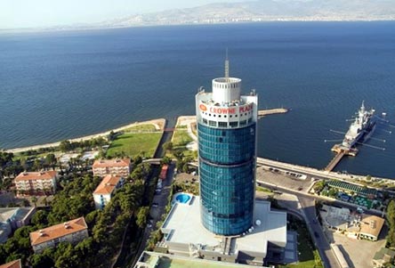 Crowne Plaza Hotel