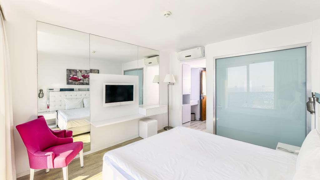 Le Bleu Hotel & Resort Kusadasi