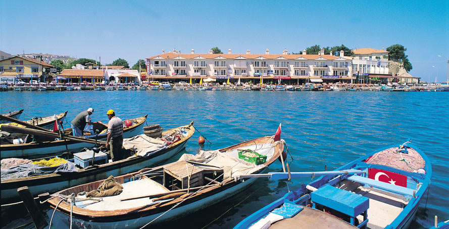 Aiolis Region Phokaia Tour